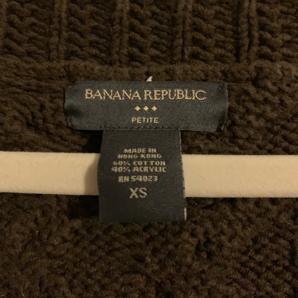 Banana Republic Sweater - Picture 2 of 4